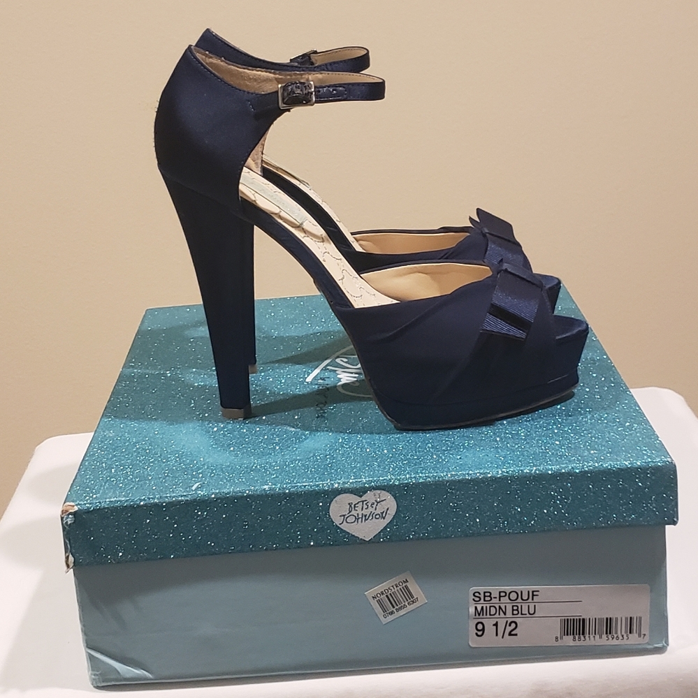 Betsey Johnson Platform Heel